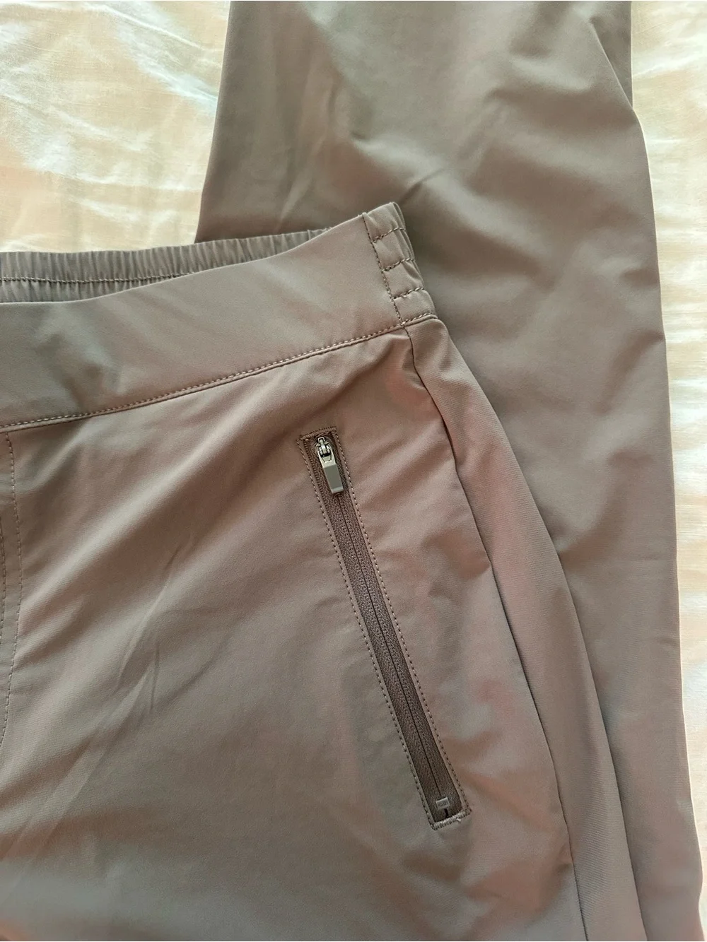 Tommy Bahama Performance Jogger Pants